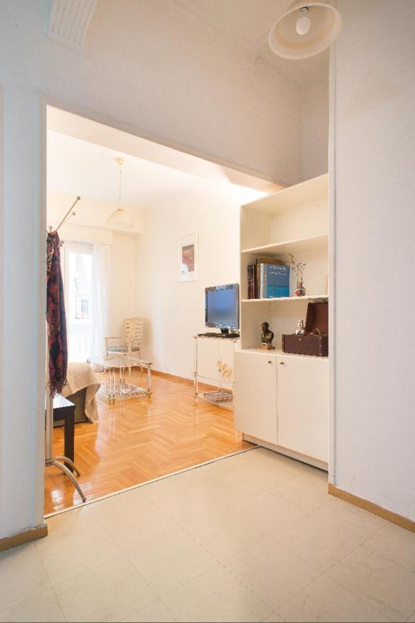 Flat In Central Athens - Pangrati Bagian luar foto
